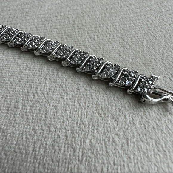 10K White Gold Diamond Bracelet | 2 CTW | 7” | 11.7g | Zales - Picture 6 of 13